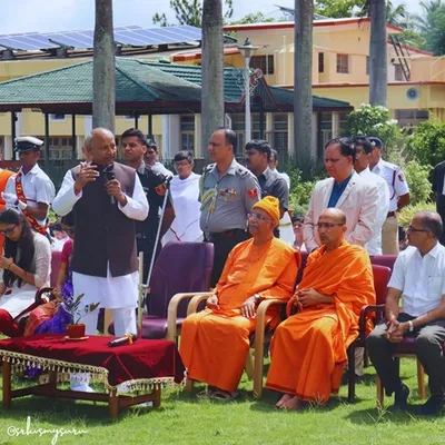 ಶ್ರೀಕೃಷ್ಣ ಜನ್ಮಾಷ್ಟಮಿ     ಗೋಪೂಜೆಯಲ್ಲಿ ಪಾಲ್ಗೊಂಡ ಮೇಘಾಲಯದ ರಾಜ್ಯಪಾಲರು 